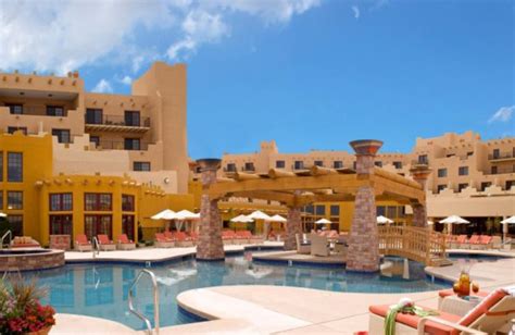 Buffalo Thunder Resort and Casino Review .